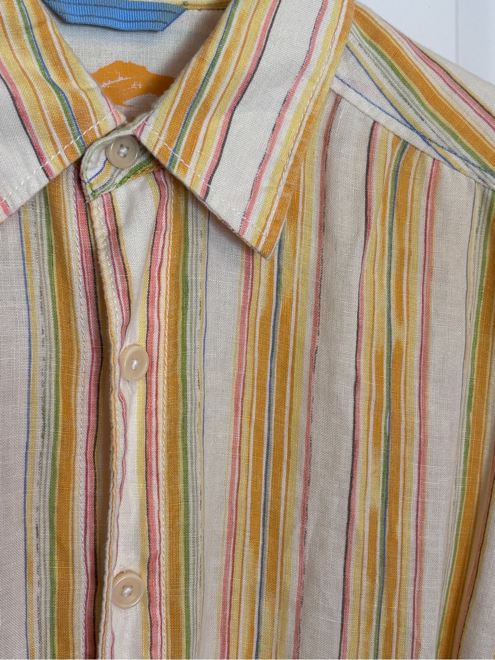 Tommy Bahama size M Men's Classic Linen Button-Up Bundle - Picture 8 of 14